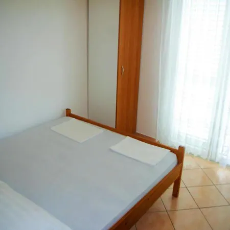 Apartment Gama 2 *
