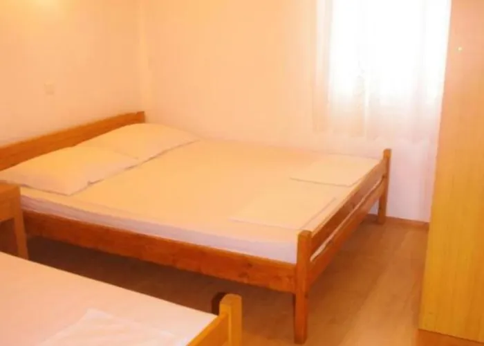 Gama 2 Apartment *