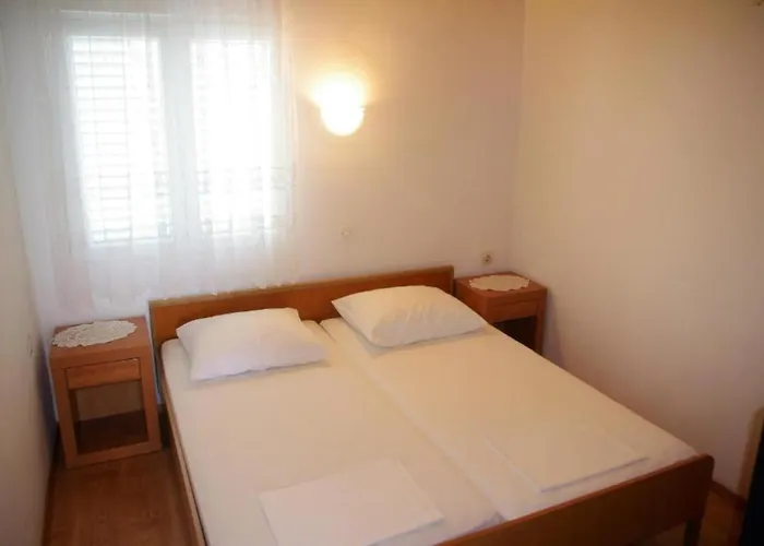 Gama 2 Apartment Vir