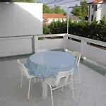 Gama 2 Apartman *